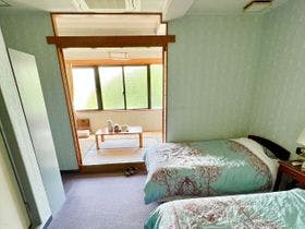 ペンション　ムーンヴィラ