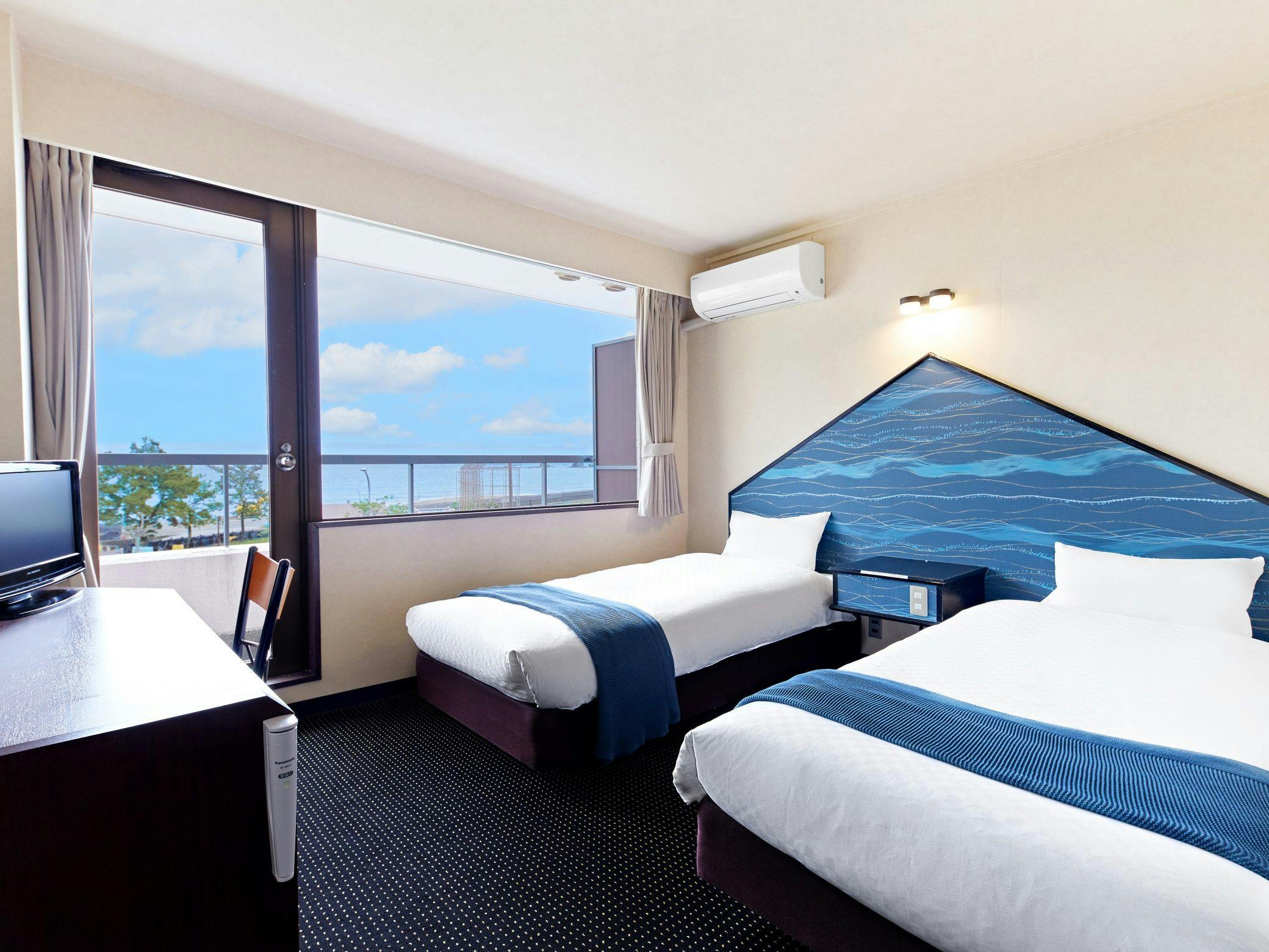 ห้องพักเตียงคู่พร้อมวิวทะเล