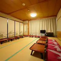 ■【Ruang Rapat Kecil】