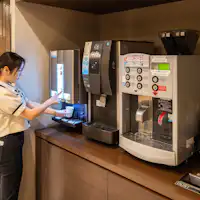 갓 갈아낸 커피로 한숨 돌리세요♪