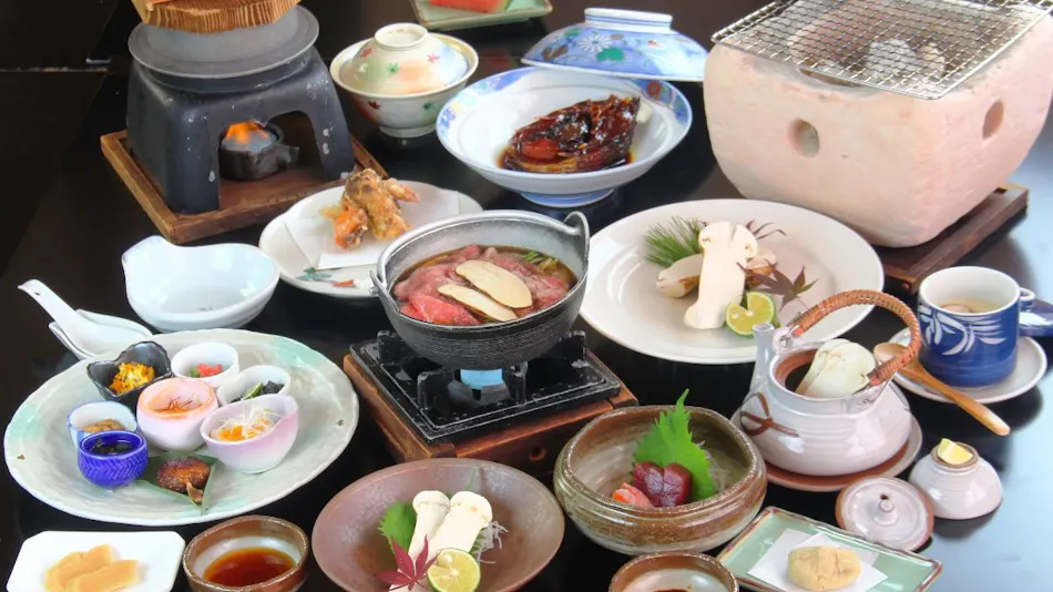 Iwasuso - Mountain, Star, and River Onsen Inn