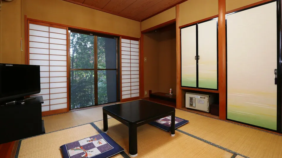 Iwasuso - Mountain, Star, and River Onsen Inn