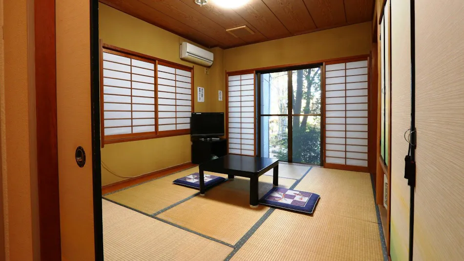 Iwasuso - Mountain, Star, and River Onsen Inn