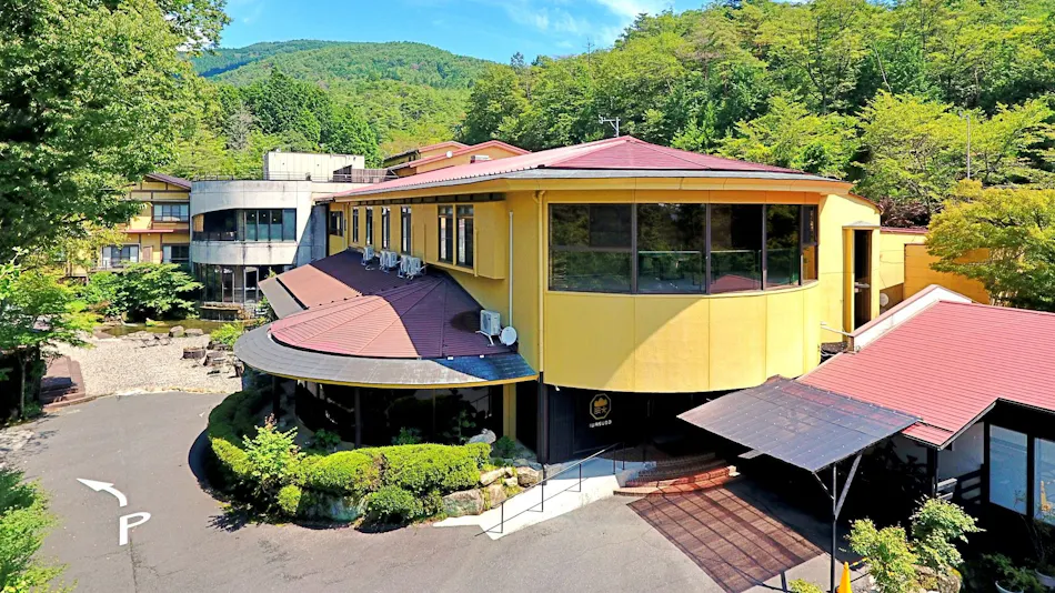 Iwasuso - Mountain, Star, and River Onsen Inn