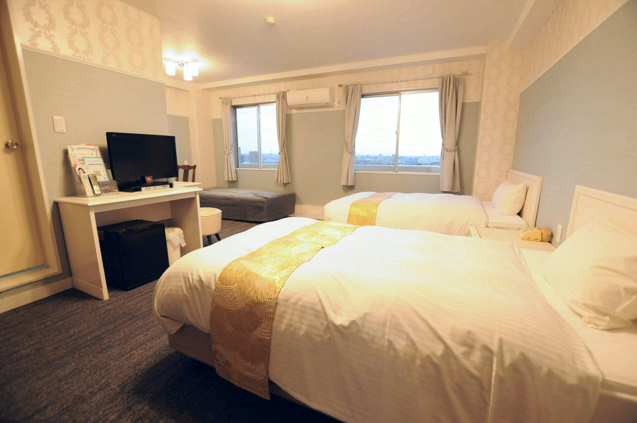 Handa Station Hotel