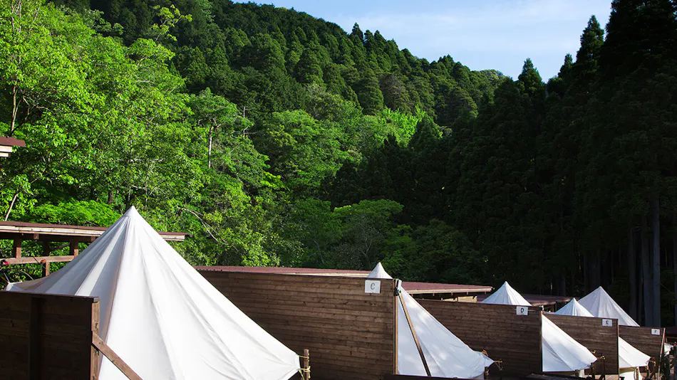 Ryokan & Glamping Resort: The Inn Where the Sound of Deer Echoes - Hanazansui