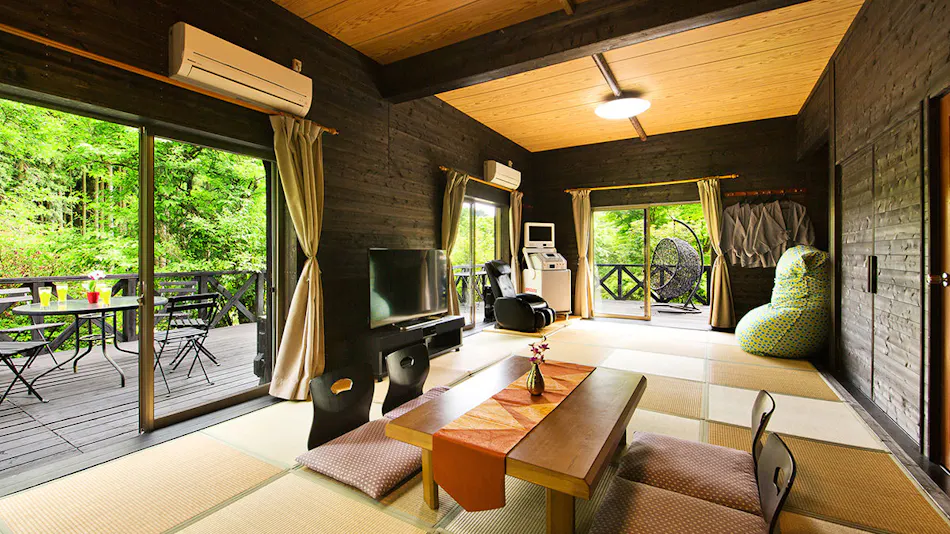 Ryokan & Glamping Resort: The Inn Where the Sound of Deer Echoes - Hanazansui