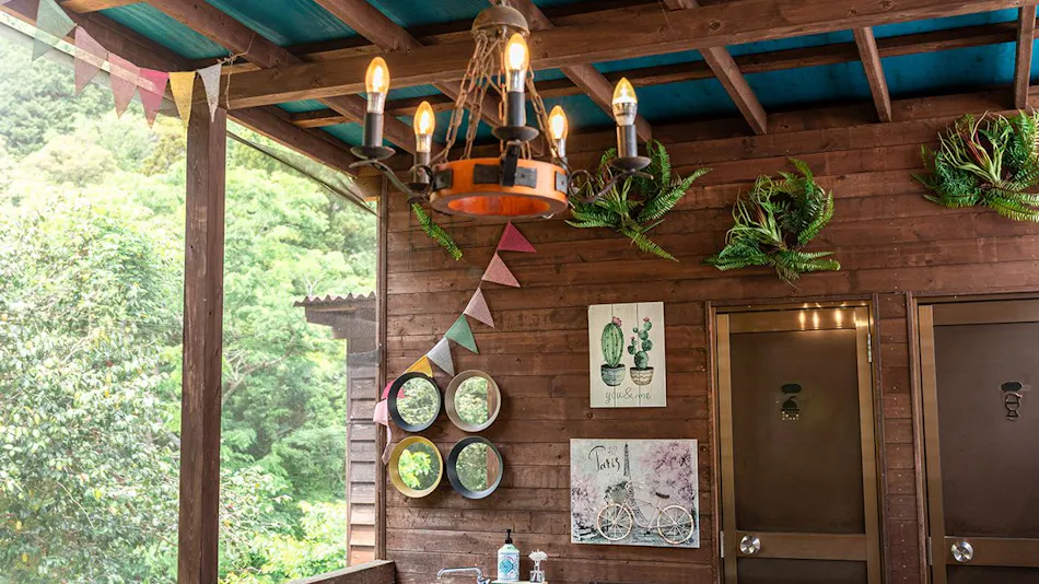 Ryokan & Glamping Resort: The Inn Where the Sound of Deer Echoes - Hanazansui