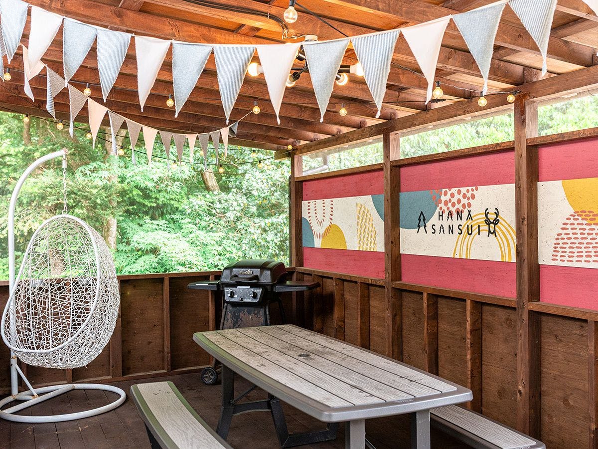 Ryokan & Glamping Resort: The Inn Where the Sound of Deer Echoes - Hanazansui
