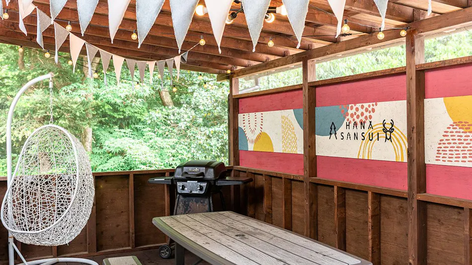 Ryokan & Glamping Resort: The Inn Where the Sound of Deer Echoes - Hanazansui