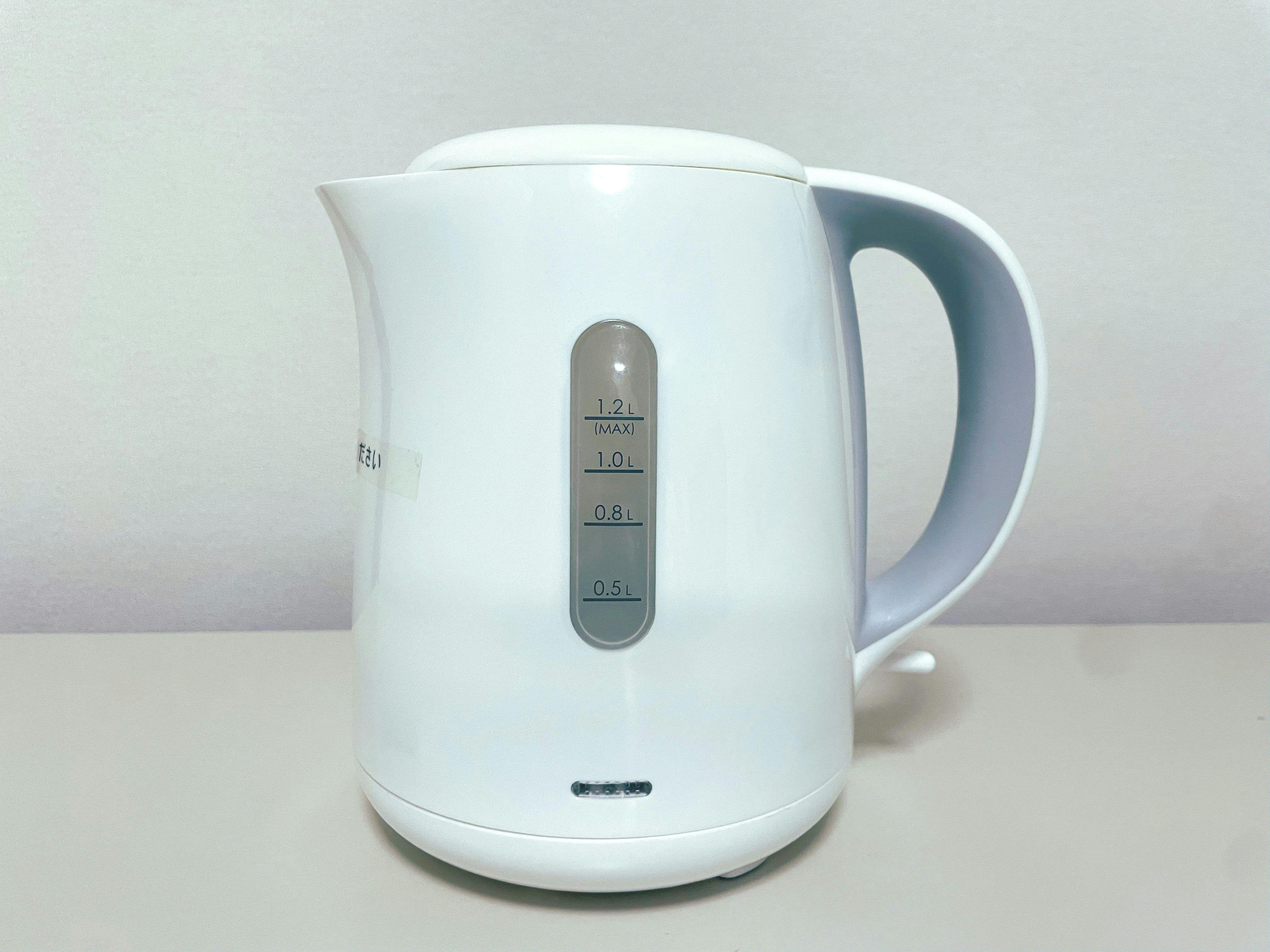 【ทุกห้องมีครบครัน】กาต้มน้ำไฟฟ้า