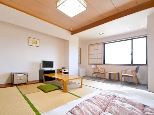 【ห้องพัก / ห้องสไตล์ญี่ปุ่น 8 เสื่อทาทามิ】