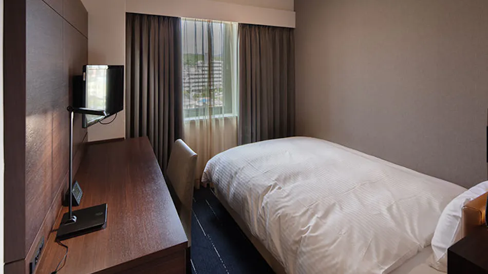 Shin-Iizuka Station Hotel