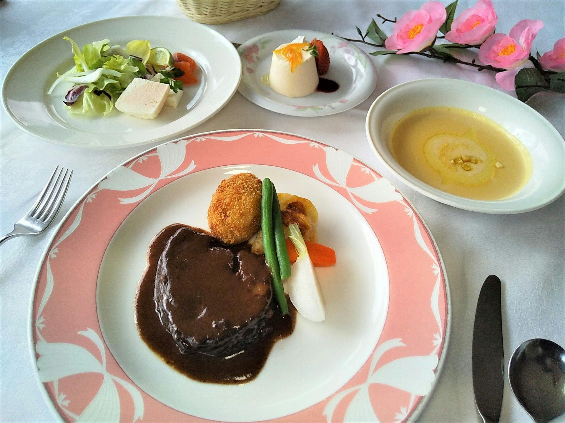 하프 코스 디너