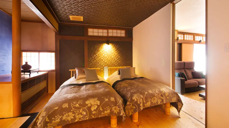 Kanazawa Yuwaku Onsen Yamane