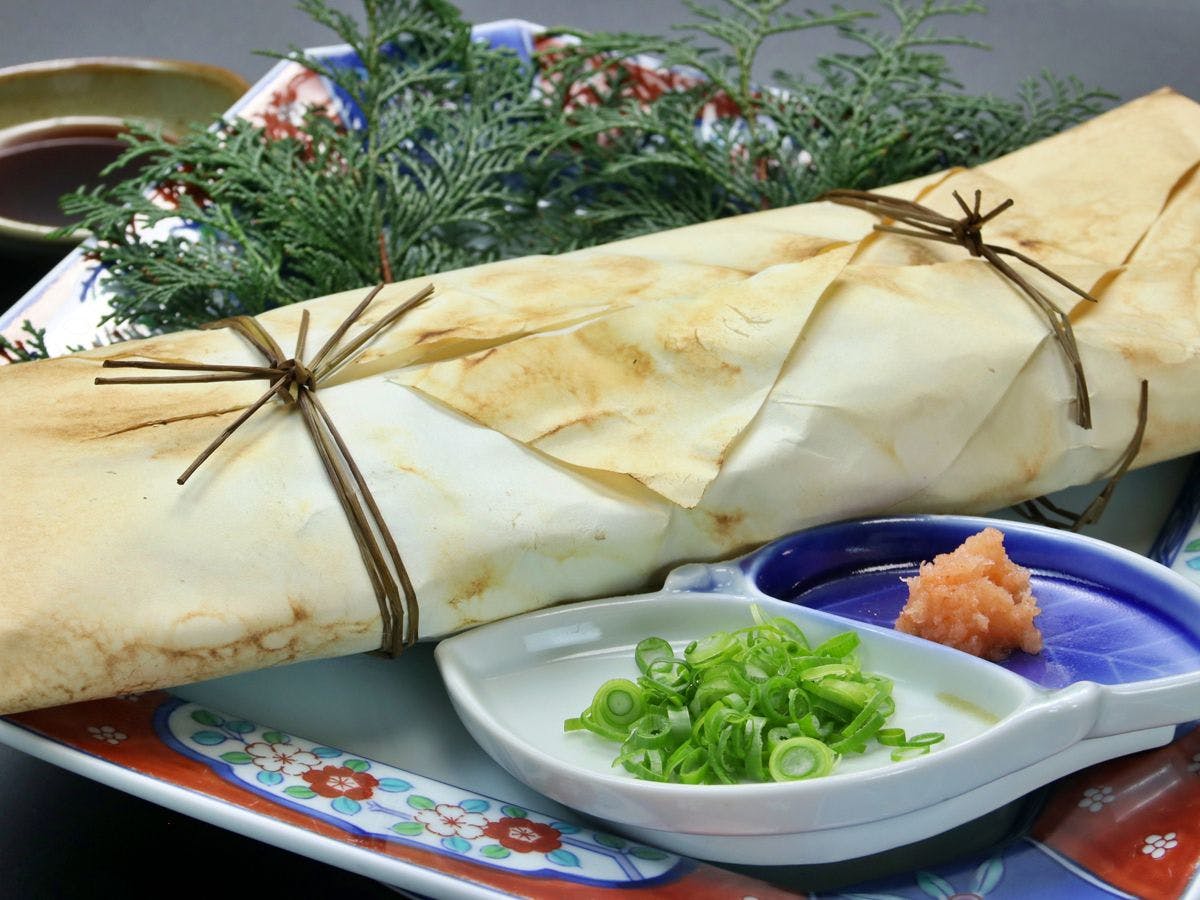 【อาหาร】ปลากะพงอบห่อกระดาษโฮโช