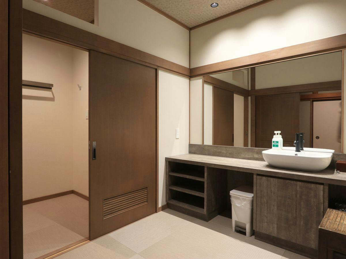 Ryokan Nogawaya