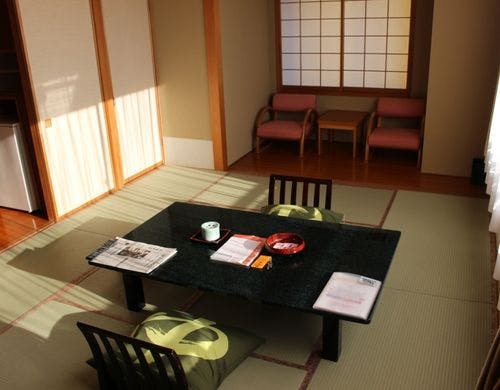 和室10帖+踏込（定員3名）