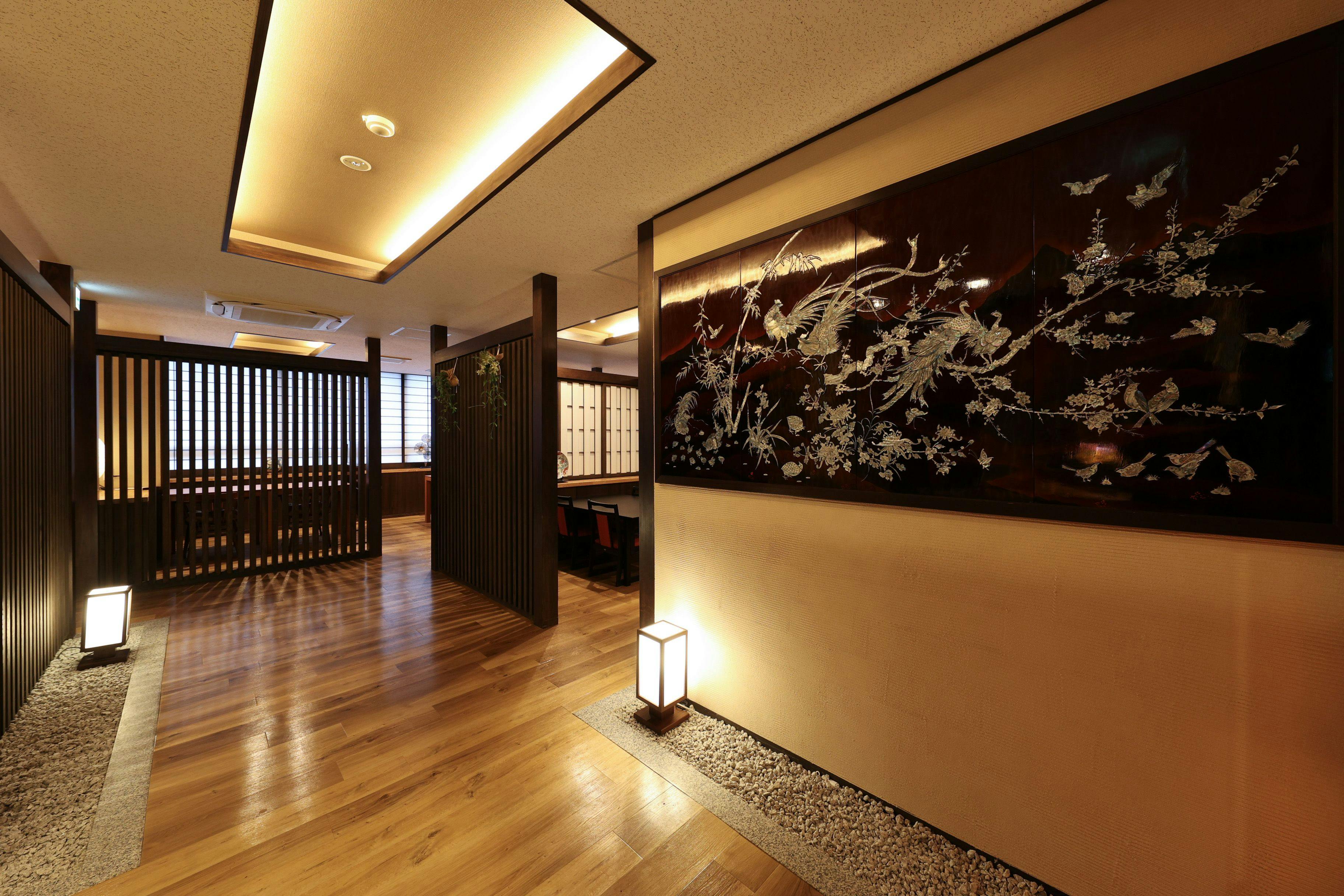 ร้านอาหาร "คัตสึระ" ที่สร้างเสร็จในปี 2019