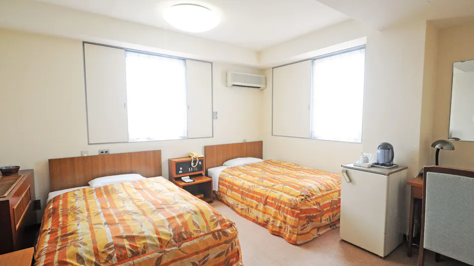 Sanjo Royal Hotel