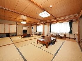 芽登温泉ホテル