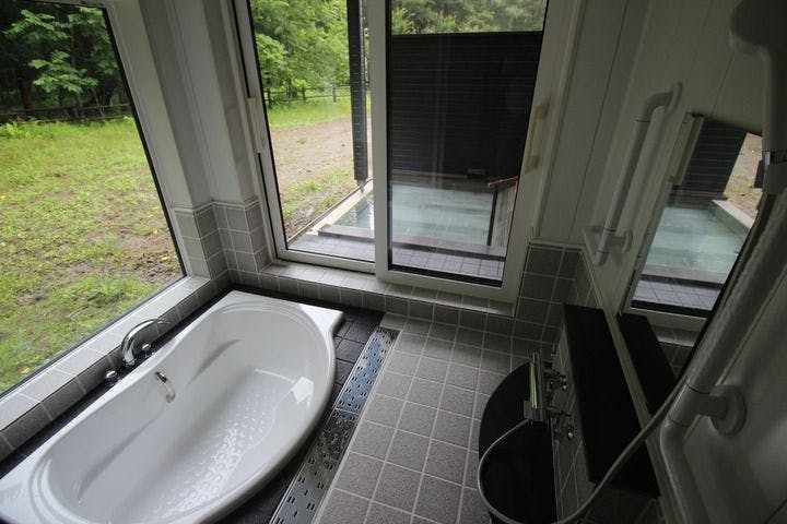 Meto Onsen Hotel