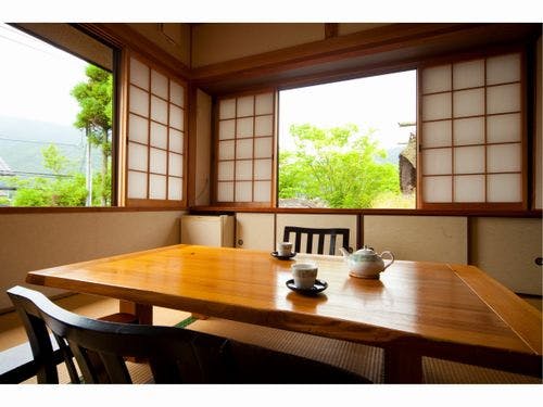 【おもてなし】玄米饅頭とお抹茶