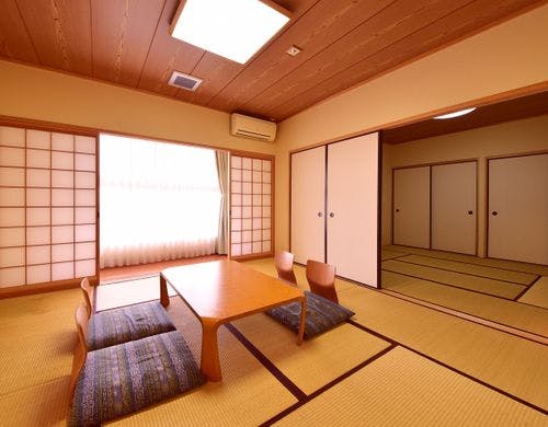 和室　風呂なし　43.1平方メートル　禁煙