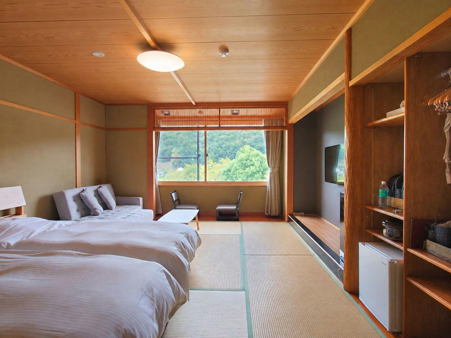 Hotel Silk Onsen Yamabiko