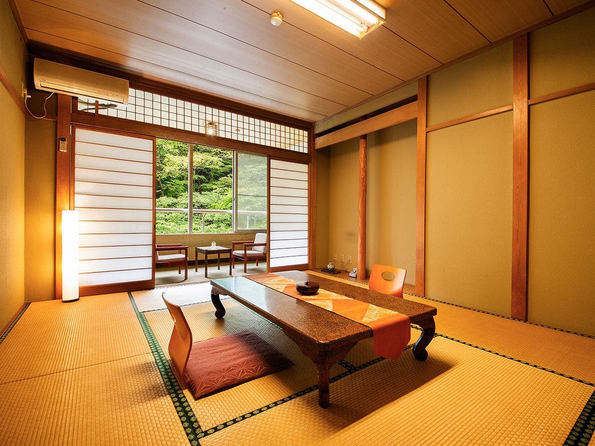 [Bilik gaya Jepun 10 tatami, dengan tandas]