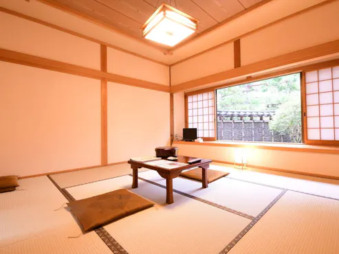 เซโชอิน (ห้องสไตล์ญี่ปุ่น 8 เสื่อทาทามิ)