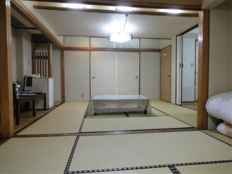 Tachikawa Hotel