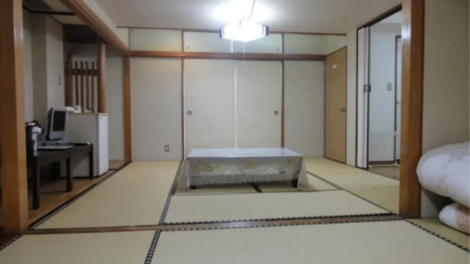 Tachikawa Hotel