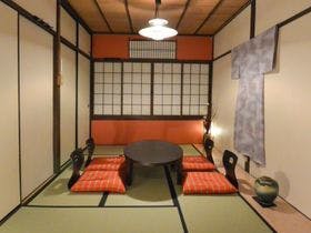 ＫＹＯＵＧＥＴＳＵ－ＡＮ　梟月庵