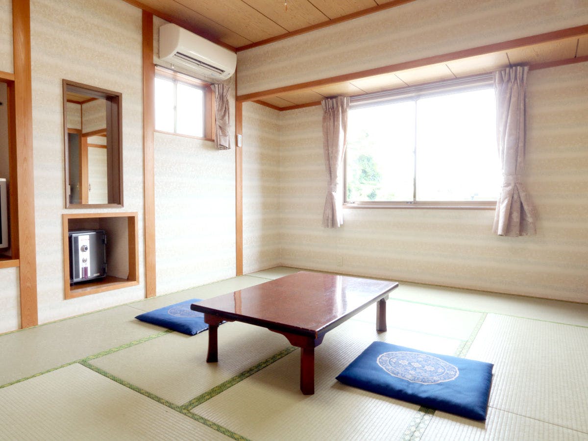 "Hidden Inn of Flavors" Kassen Ryokan Shima Peninsula