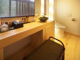 石和温泉　蒼き木々に風渉り水澄む銘庭の宿　ホテル甲子園