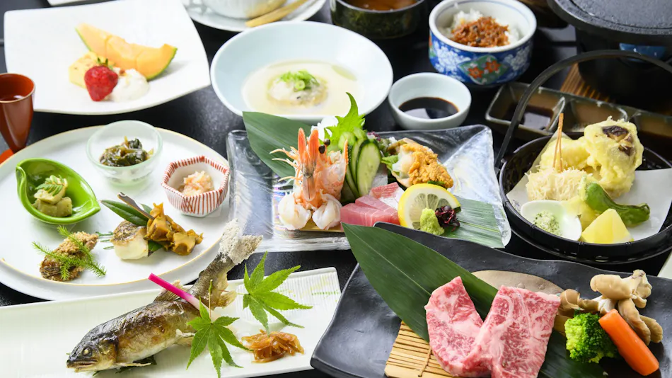 Taishakukyo Kanko Hotel Kinsaikan