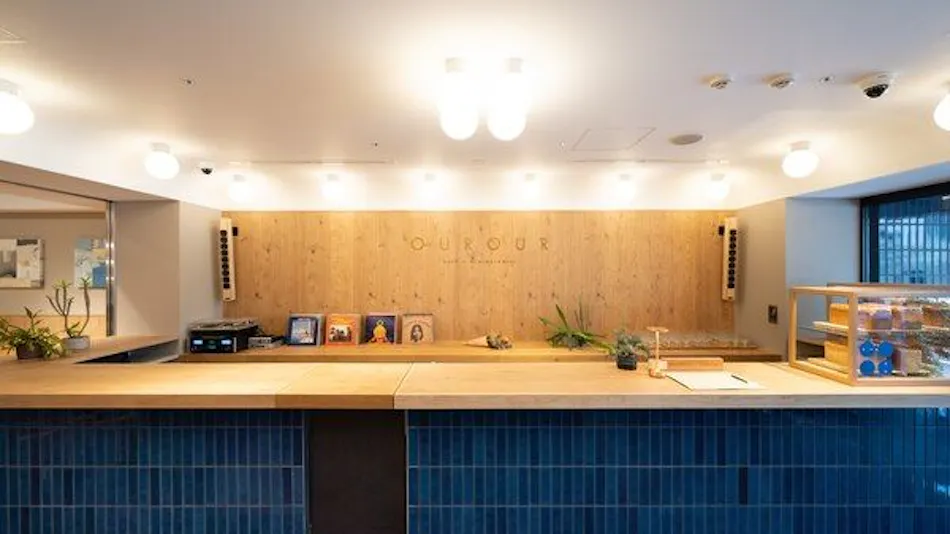 CAFE/MINIMAL HOTEL OUROUR (Aua)