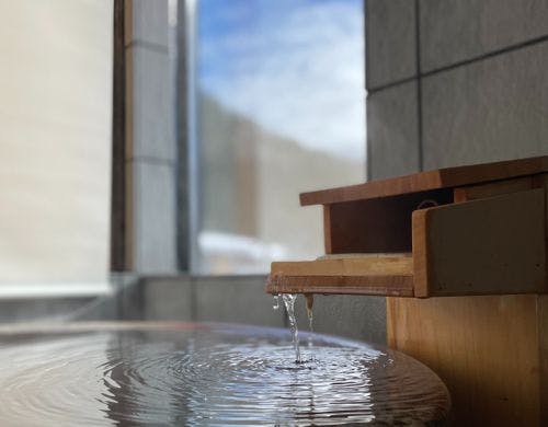 客室内風呂付＜銀嶺＞源泉かけ流し温泉