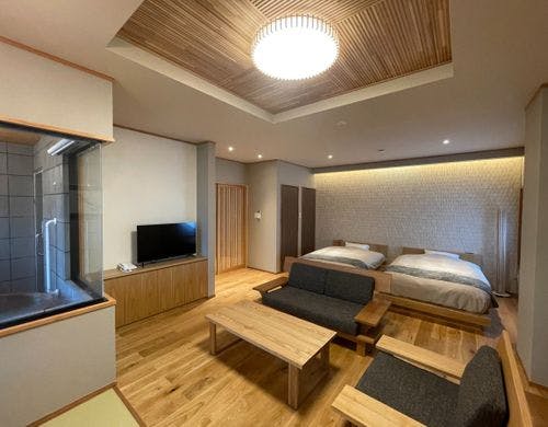 客室内風呂付＜銀嶺＞セミダブルベッド二台