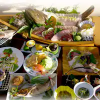 *Contoh makan malam (Kaiseki Spesial)