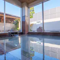 อ่างอาบน้ำผ่อนคลายโคโต "น้ำพุแห่งความสุข"