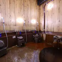 【Pemandian Dalam Ruangan】