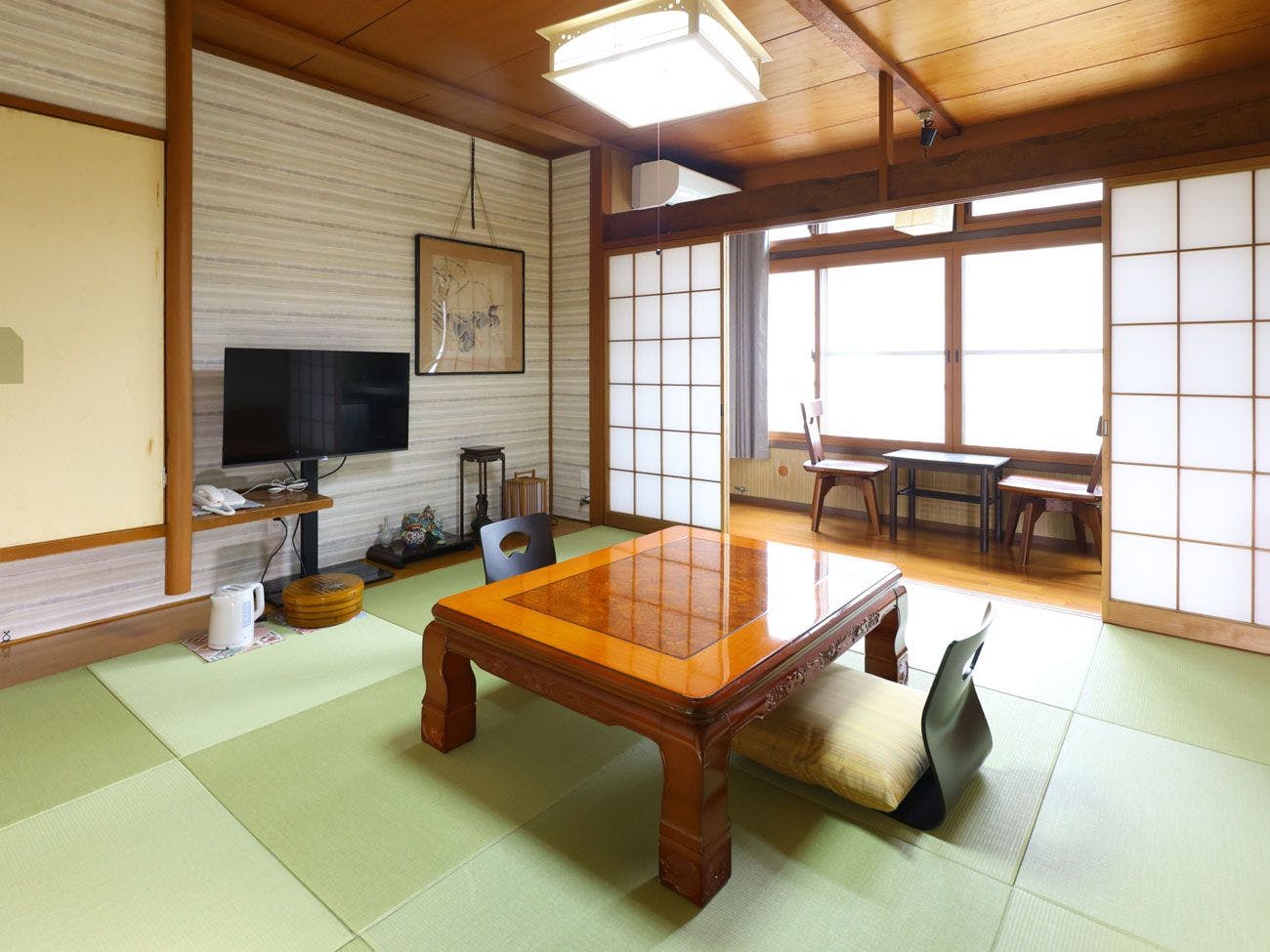 [Kamar Gaya Jepang 8 Tatami]