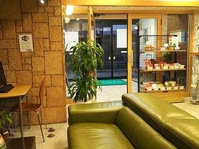 コンビニエアーズロックホテル石巻 （コンビニAyersRockホテル石巻）