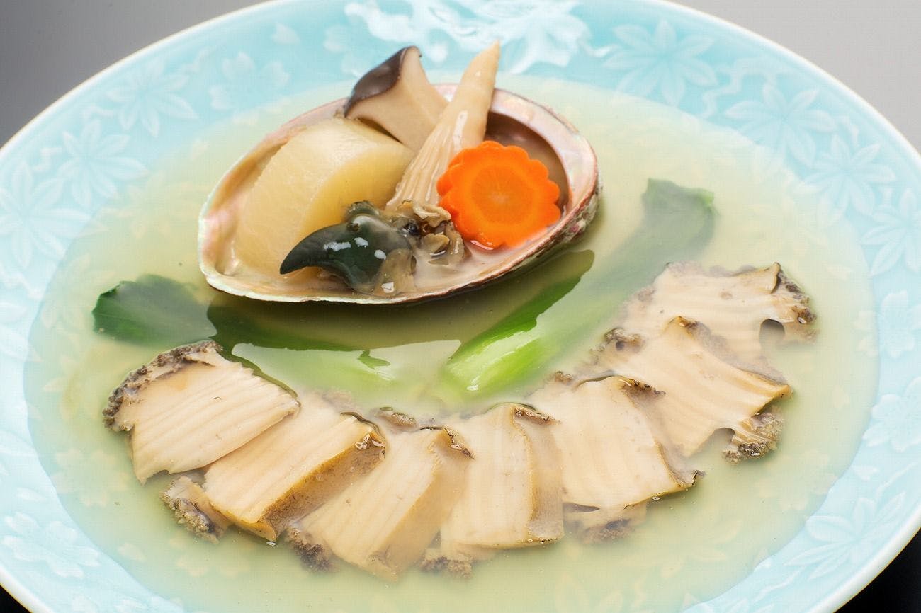 หอยเป๋าฮื้อตุ๋นนุ่ม