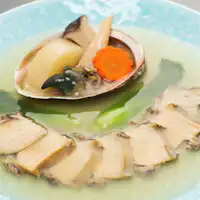 หอยเป๋าฮื้อตุ๋นนุ่ม