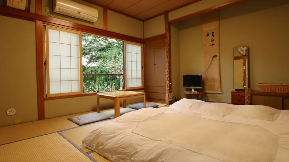 Yugawa Onsen Izumiya Ryokan <Fukushima Prefecture>