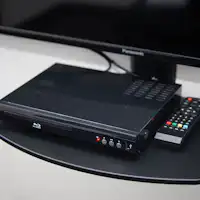 Blu-ray 和 DVD 播放器