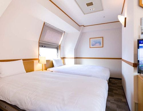 デラックスツイン